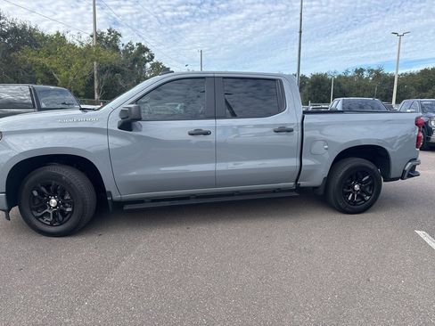 Used 2024 Chevrolet Silverado 1500 Custom image 4
