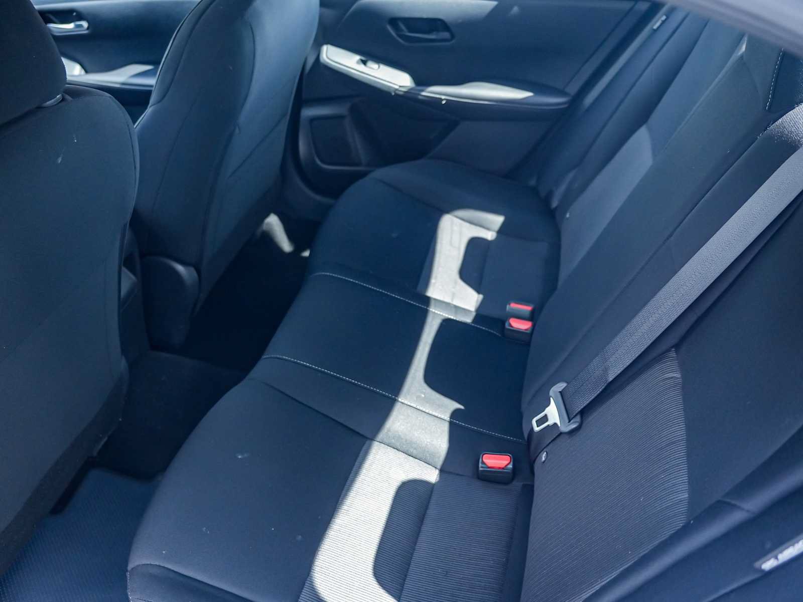 Used 2025 Nissan Sentra SV FWD image 24