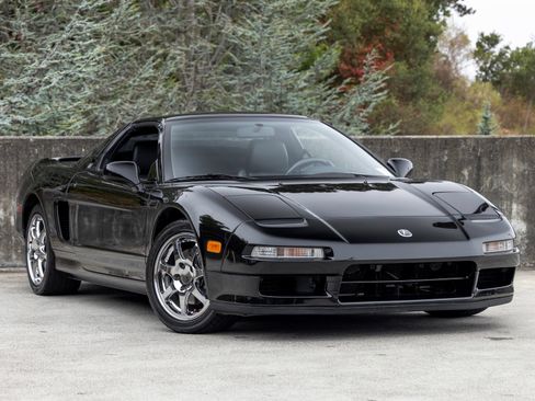 Used 1996 Acura NSX T RWD image 6