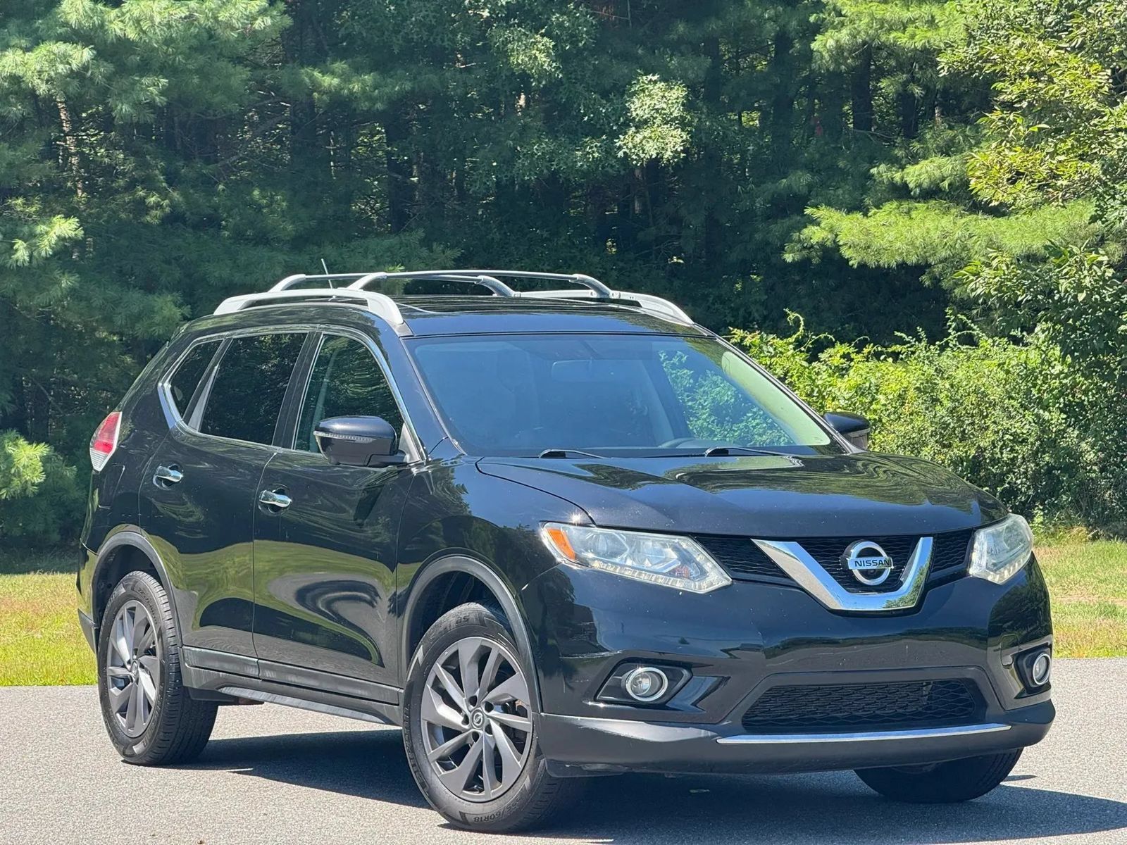 Used 2016 Nissan Rogue SL w/ SL Premium Package AWD/4WD image 2