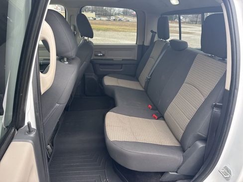 Used 2012 RAM 1500 Classic SLT w/ Luxury Group image 14