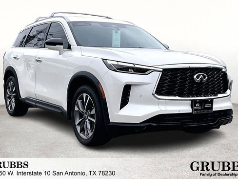 Certified 2025 INFINITI QX60 Luxe w/ Vision Package AWD/4WD image 1