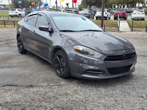 Used 2015 Dodge Dart SXT image 1