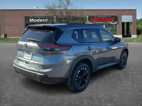 New 2026 Nissan Rogue SV image 4