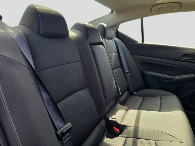 Used 2026 Nissan Altima 2.5 SV AWD/4WD image 12