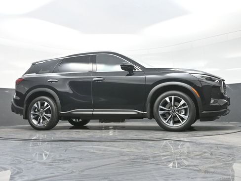 Used 2025 INFINITI QX60 Luxe w/ Vision Package image 38