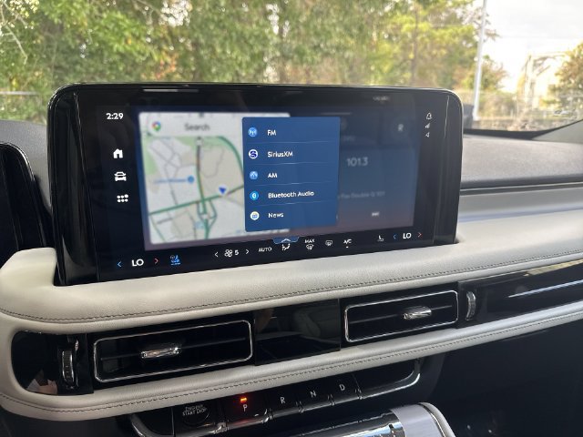 Used 2025 Lincoln Aviator Reserve w/ Illumination Package AWD/4WD image 22