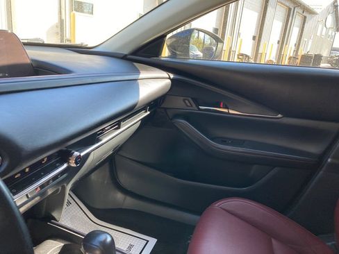 Used 2023 MAZDA CX-30 AWD 2.5 S w/ Preferred Package image 16