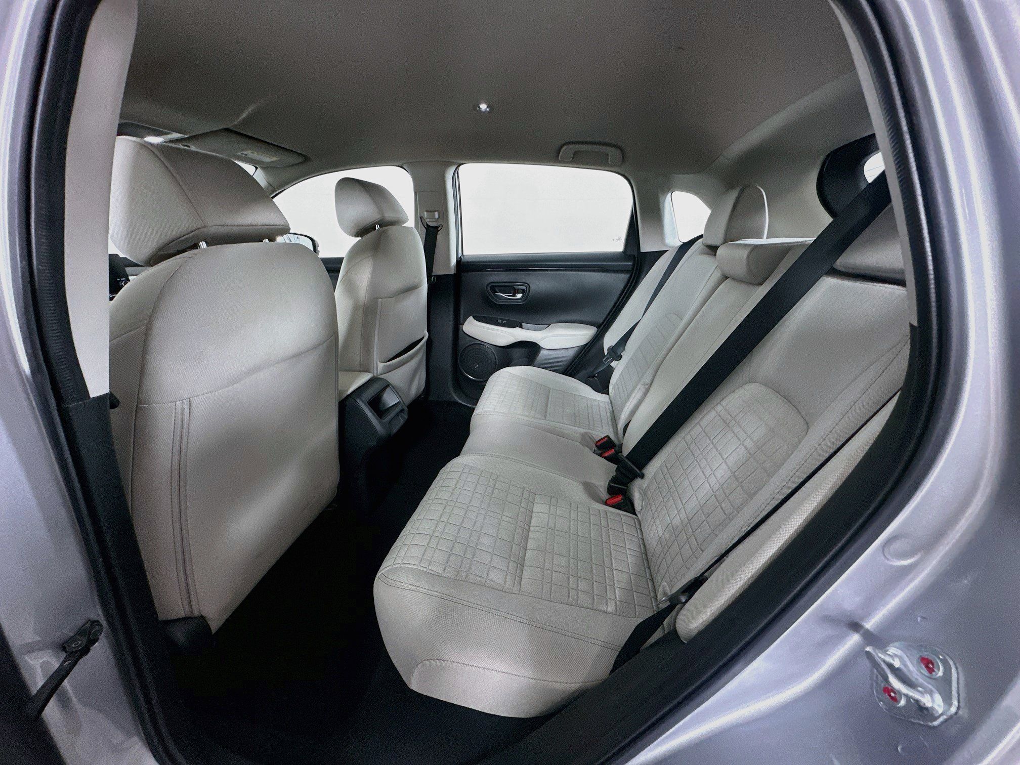 Used 2024 Honda HR-V LX image 25