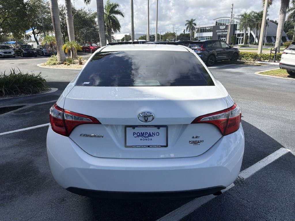 Used 2016 Toyota Corolla LE FWD image 23