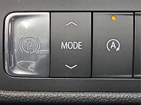 Used 2026 Chevrolet Traverse RS image 21