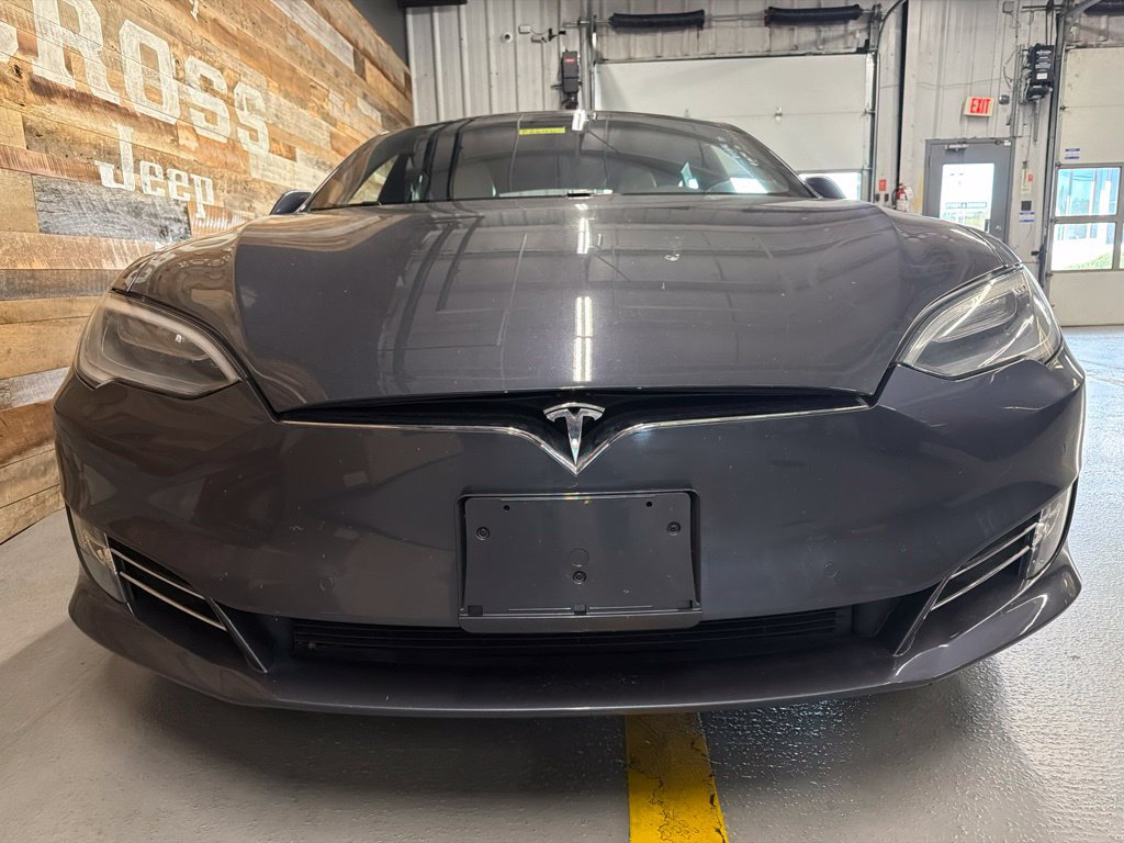Used 2020 Tesla Model S Long Range Plus AWD/4WD image 4