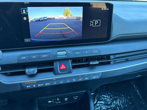 Used 2025 Kia K4 FWD image 17