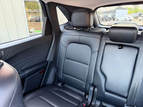 Used 2021 Ford Escape SEL image 35