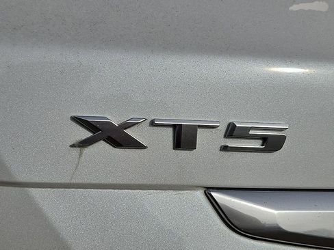 Used 2018 Cadillac XT5 Luxury w/ Driver Awareness Package image 28