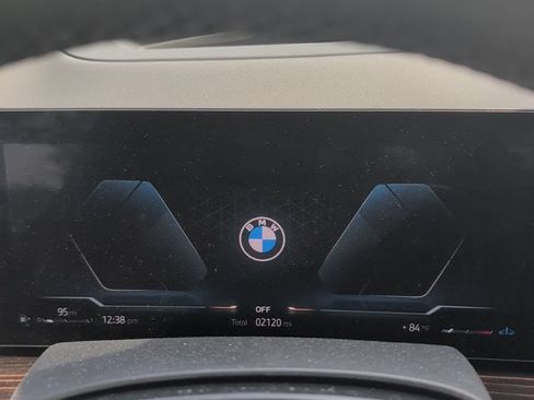 Used 2026 BMW X5 xDrive40i w/ Climate Comfort Package AWD/4WD image 8