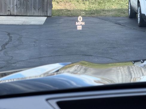 Used 2021 Cadillac Escalade Sport w/ Driver Assist Tech Package image 7