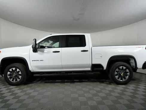 New 2024 Chevrolet Silverado 2500 Custom w/ Custom Value Package image 16