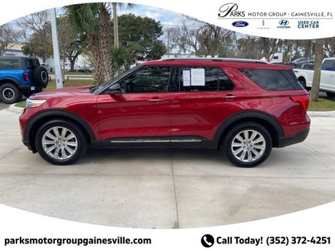 Certified 2021 Ford Explorer Limited w/ Equipment Group 301A image 6