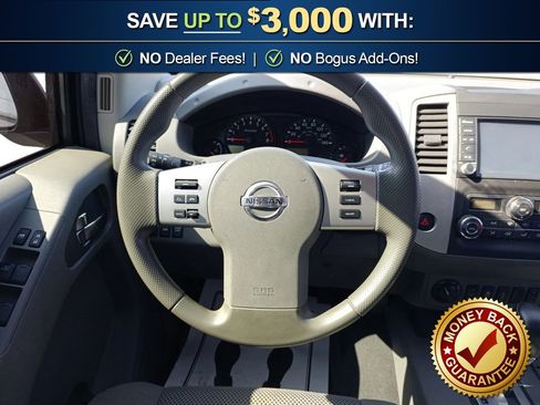 Used 2021 Nissan Frontier SV image 18