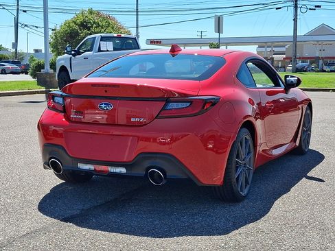 Used 2025 Subaru BRZ Limited RWD image 9