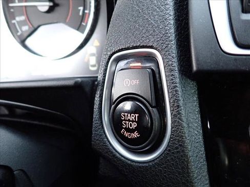 Used 2017 BMW 230i Coupe image 17