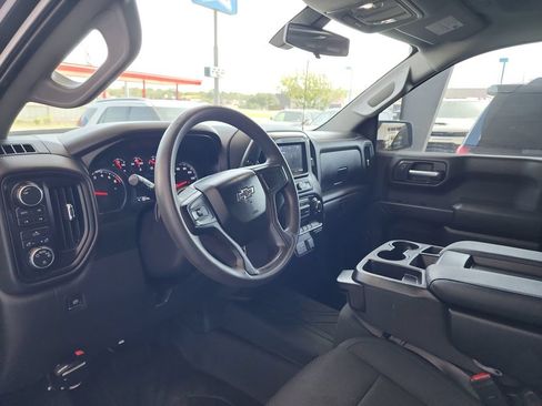 Used 2021 Chevrolet Silverado 1500 Custom Trail Boss w/ LPO, Dark Essentials Package AWD/4WD image 13