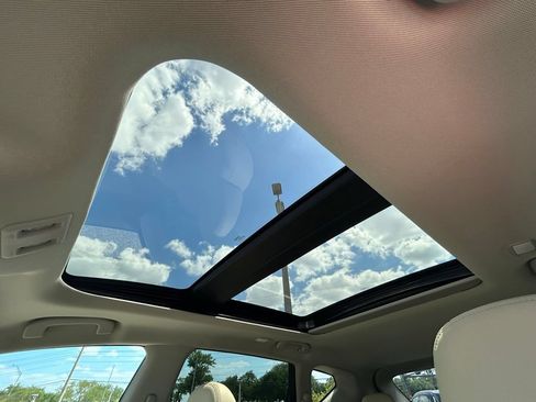 Certified 2024 Nissan Murano SL FWD image 38