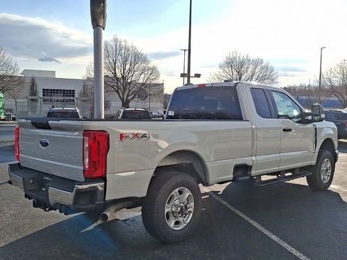 New 2026 Ford F250 XLT w/ FX4 Off-Road Package AWD/4WD image 3