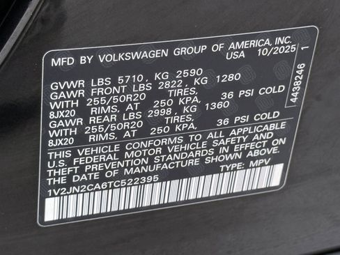 New 2026 Volkswagen Atlas SE image 24