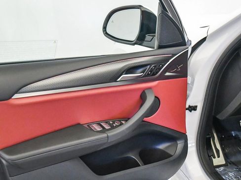 Certified 2022 BMW X3 sDrive30i w/ M Sport Package 2 image 28