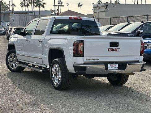 Used 2018 GMC Sierra 1500 SLT image 6