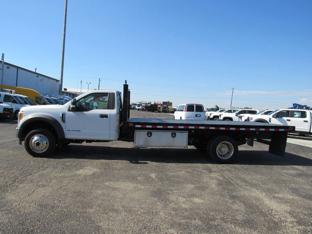 Used 2017 Ford F550 4x4 Regular Cab Super Duty image 6