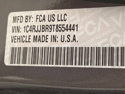 New 2026 Jeep Grand Cherokee L Limited w/ Luxury Tech Group II RWD image 39