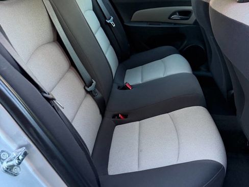 Used 2016 Chevrolet Cruze LS image 16