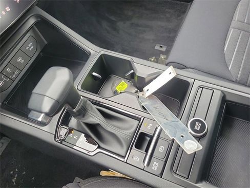 Certified 2025 Kia K5 LXS image 20