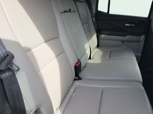 Certified 2017 Honda Ridgeline RTL-E image 15