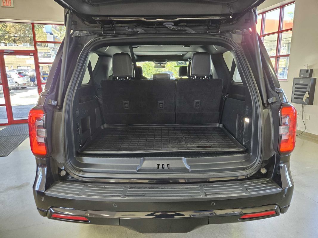 Used 2023 Ford Expedition Max Limited AWD/4WD image 37