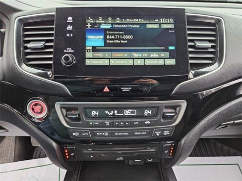 Used 2020 Honda Pilot Touring image 23