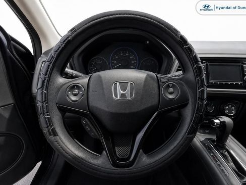 Used 2020 Honda HR-V LX image 10