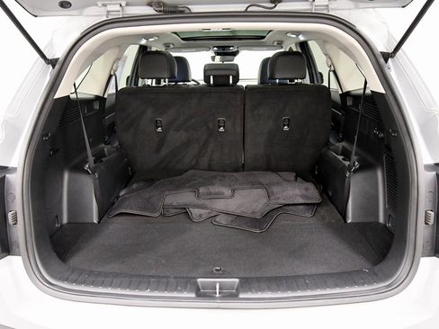 Certified 2025 Kia Sorento S w/ Panoramic Sunroof Package image 7