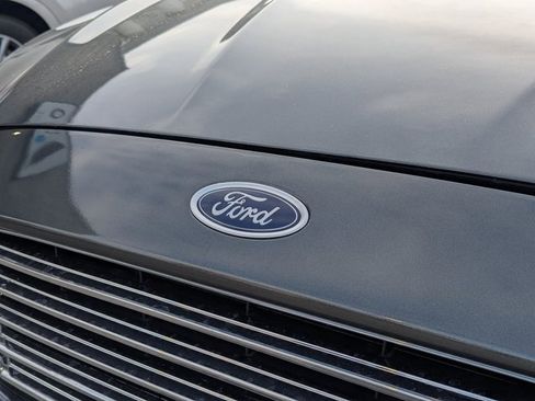 Used 2016 Ford Fusion SE image 10