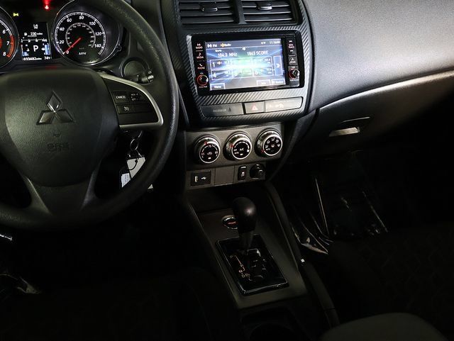 Used 2025 Mitsubishi Outlander Sport ES AWD/4WD image 15
