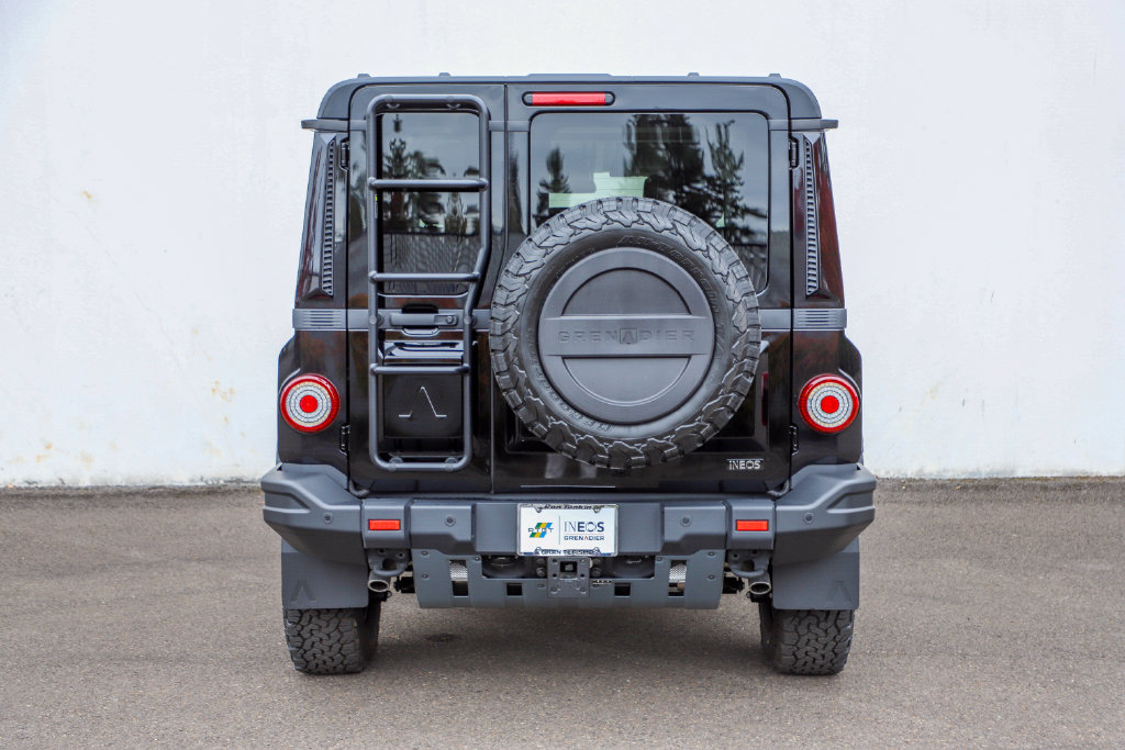 Used 2025 INEOS Grenadier Station Wagon AWD/4WD image 7