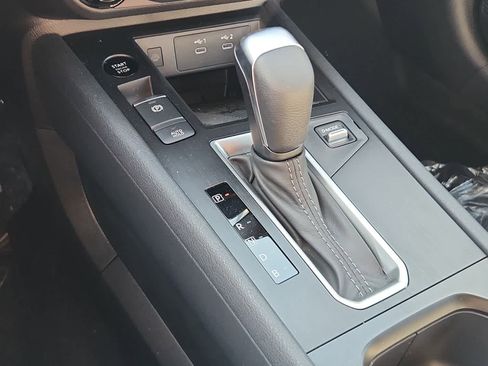 New 2026 Nissan Kicks SV w/ Cold Weather Package AWD/4WD image 12