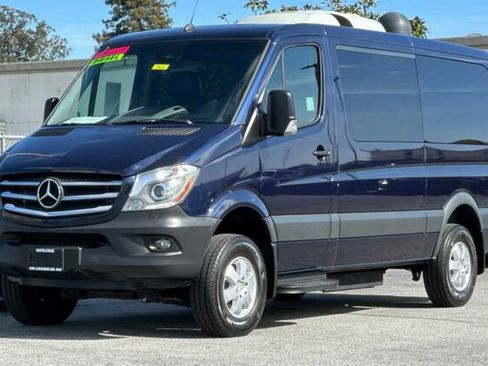Used 2016 Mercedes-Benz Sprinter 2500 image 8