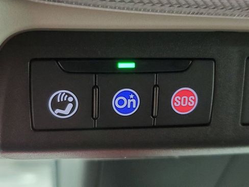 Used 2023 Buick Encore GX Preferred w/ Cold Weather Comfort Package image 17