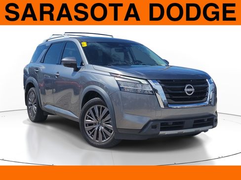 Used 2023 Nissan Pathfinder SL w/ SL Premium Package AWD/4WD image 1