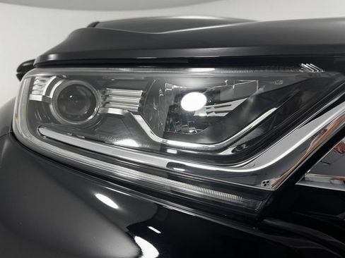Used 2018 Honda CR-V EX image 8