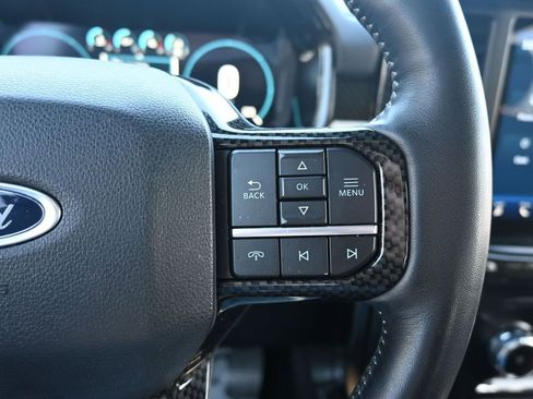 Used 2023 Ford F150 Lariat w/ Equipment Group 502A High image 35